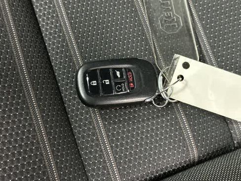 Used 2023 Honda CR-V Sport image 32
