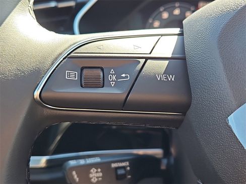 New 2025 Audi Q3 2.0T Premium image 15