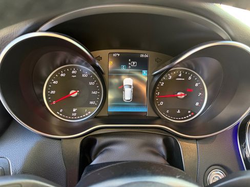 Used 2022 Mercedes-Benz GLC 300 GLC 300 image 11