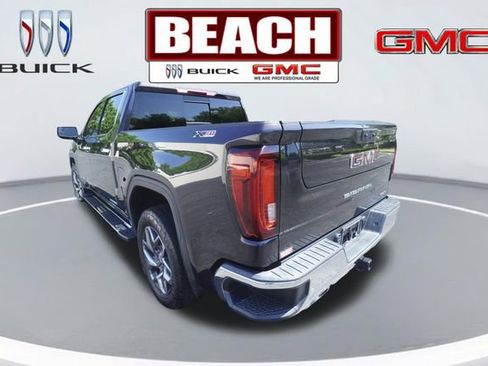 Used 2023 GMC Sierra 1500 SLT w/ SLT Premium Package AWD/4WD image 5