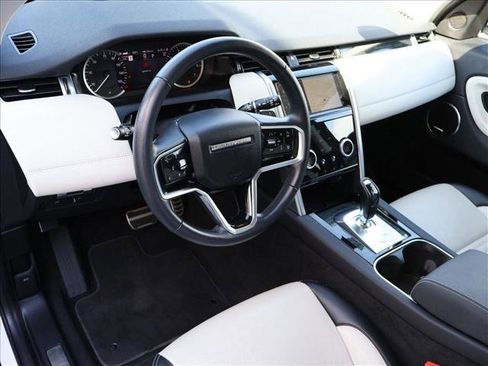 Used 2023 Land Rover Discovery Sport SE R-Dynamic AWD/4WD image 11