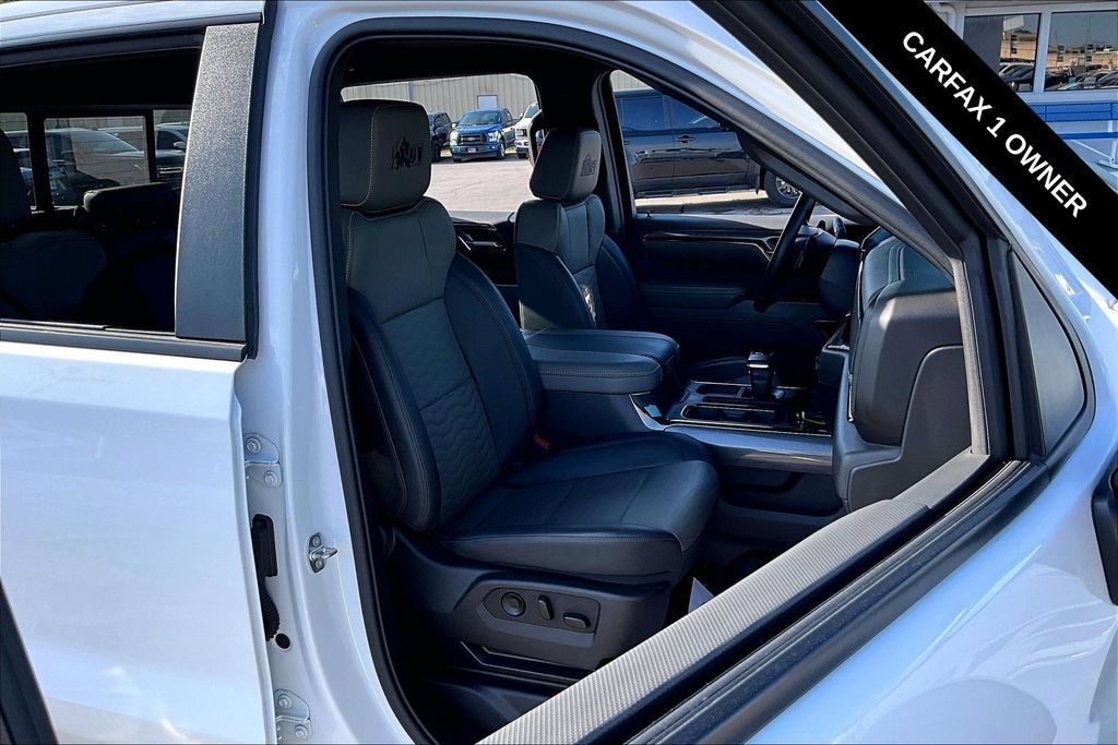 Used 2024 Chevrolet Silverado 1500 ZR2 w/ ZR2 Bison Edition AWD/4WD image 28