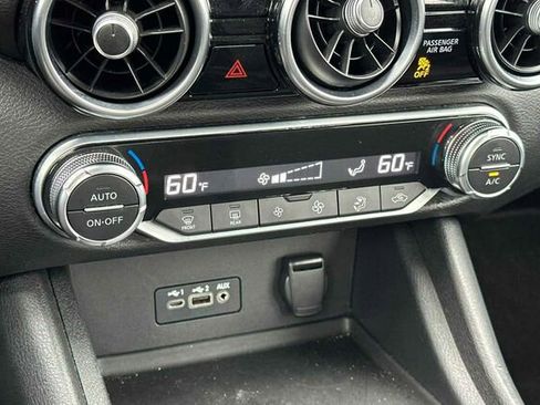 Used 2021 Nissan Sentra SV image 17