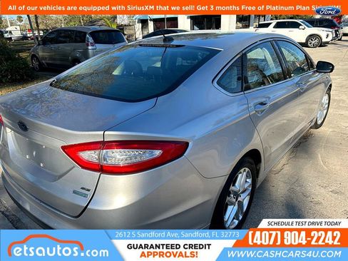Used 2013 Ford Fusion SE image 6