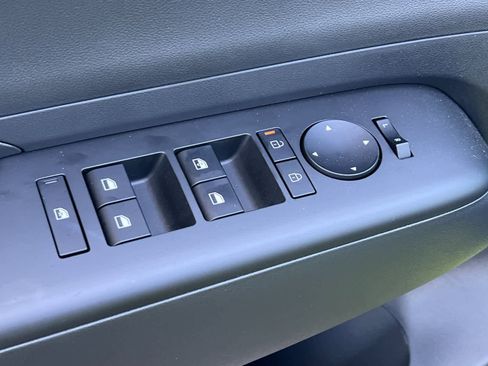 New 2025 Hyundai Kona SEL image 14