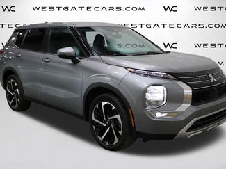 Used 2022 Mitsubishi Outlander SE video 2