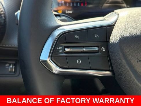 Used 2026 Chevrolet Equinox LT w/ Convenience Package II FWD image 20