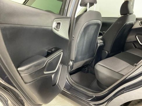 Used 2024 Kia Soul LX w/ Option Group 015 image 14