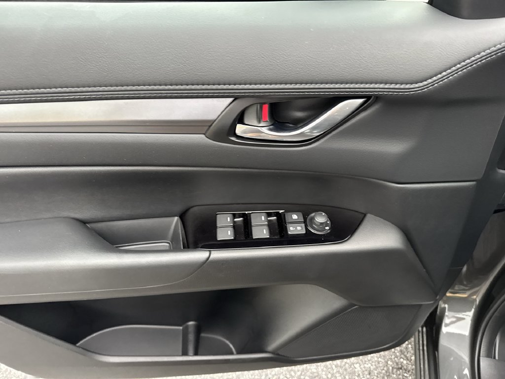 Certified 2025 MAZDA CX-5 AWD 2.5 S image 40