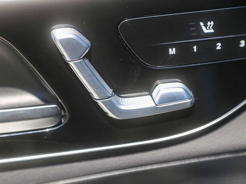 Certified 2025 Mercedes-Benz GLC 300 GLC 300 image 19