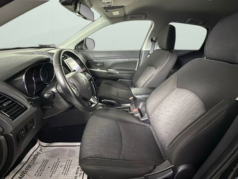 Used 2021 Mitsubishi Outlander Sport SE image 33