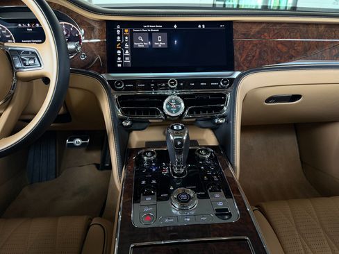 Used 2021 Bentley Flying Spur W12 AWD/4WD image 45