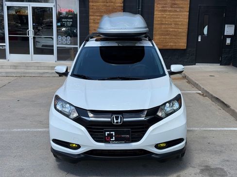 Used 2016 Honda HR-V EX image 10