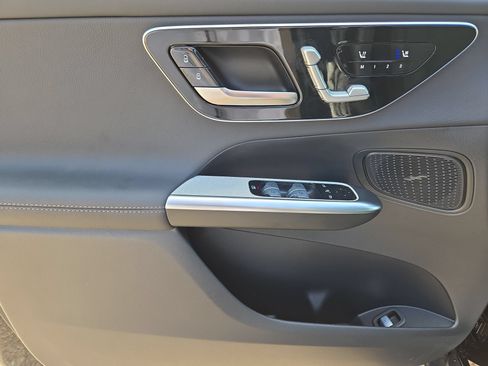 New 2026 Mercedes-Benz GLC 300 image 15