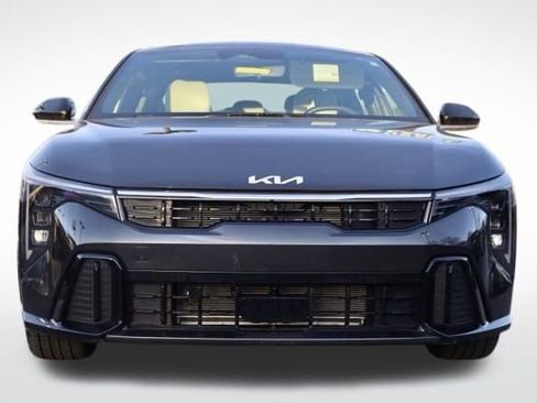 Used 2025 Kia K4 GT-Line w/ GT-Line Premium Package image 4