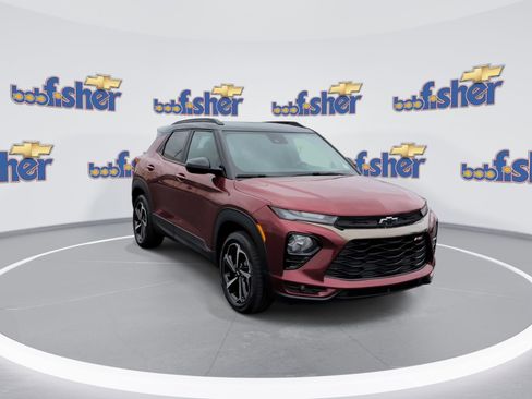 Used 2022 Chevrolet TrailBlazer RS w/ Sun and Liftgate Package AWD/4WD image 2