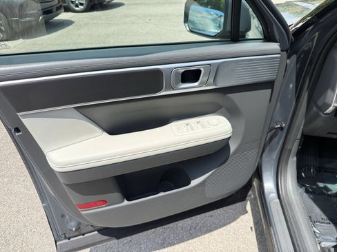 Used 2026 Hyundai Santa Fe SEL FWD image 15