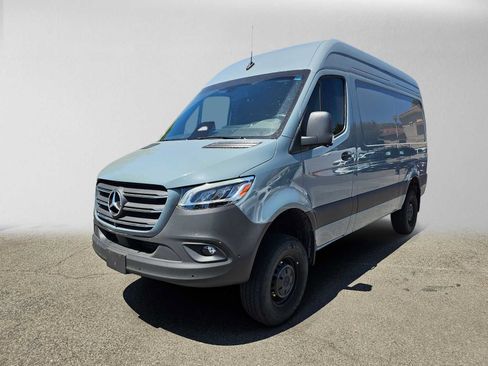 Used 2026 Mercedes-Benz Sprinter 2500 image 7