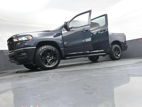 Used 2025 RAM 1500 Warlock AWD/4WD image 42