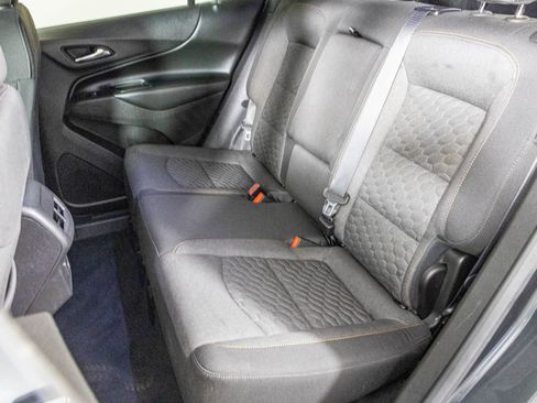 Used 2019 Chevrolet Equinox LT w/ Driver Convenience Package image 40