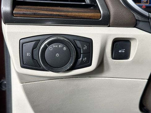 Used 2017 Ford Fusion Platinum FWD image 20