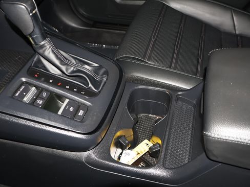 Certified 2023 Honda CR-V EX-L image 30