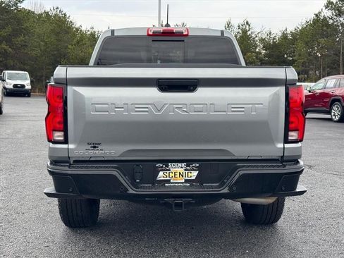 Used 2024 Chevrolet Colorado Z71 w/ Z71 Convenience Package 2 image 4
