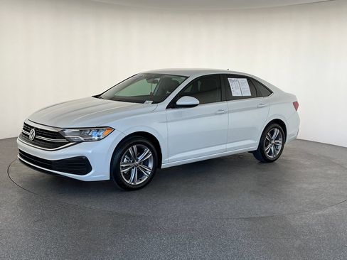 Used 2022 Volkswagen Jetta SE FWD image 10