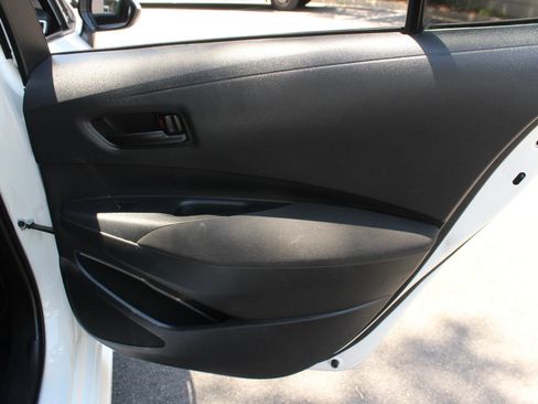 Used 2023 Toyota Corolla LE FWD image 23