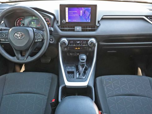 Used 2023 Toyota RAV4 XLE FWD image 2