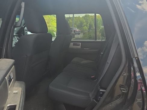 Used 2016 Ford Expedition XLT AWD/4WD image 11