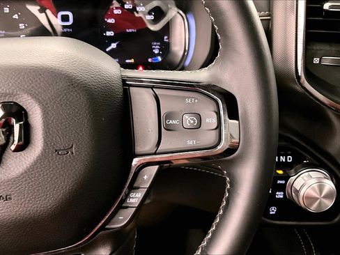 Used 2024 RAM 1500 Limited AWD/4WD image 27