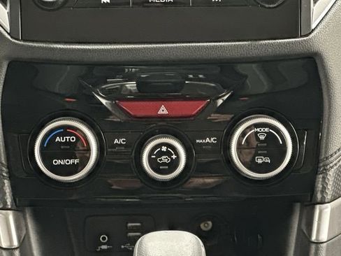 Used 2019 Subaru Forester Premium image 15