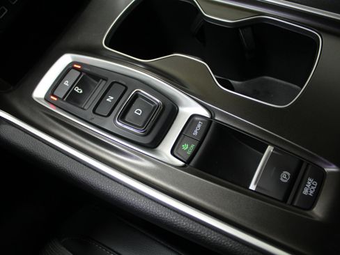 Used 2022 Honda Accord Sport image 18