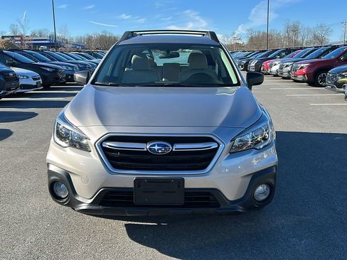 Used 2018 Subaru Outback 2.5i image 3