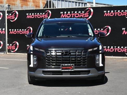Used 2024 Hyundai Palisade SEL FWD image 2
