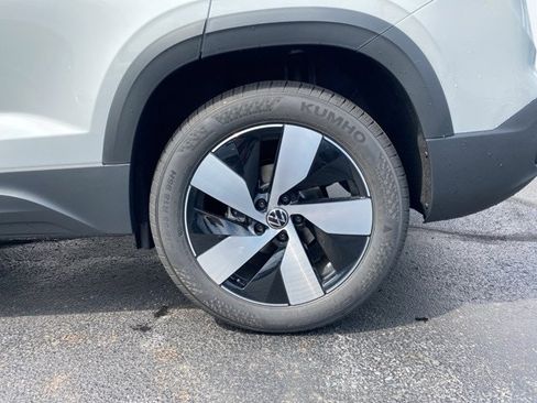 New 2025 Volkswagen Taos S image 13