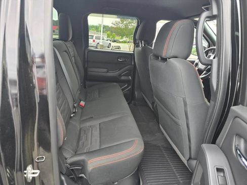 Used 2023 Nissan Frontier PRO-4X w/ Pro Convenience Package AWD/4WD image 13