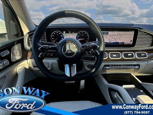 Used 2026 Mercedes-Benz GLS 450 4MATIC image 10