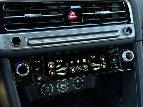 Used 2025 Genesis G70 3.3T Advanced w/ Sport Prestige Package image 34