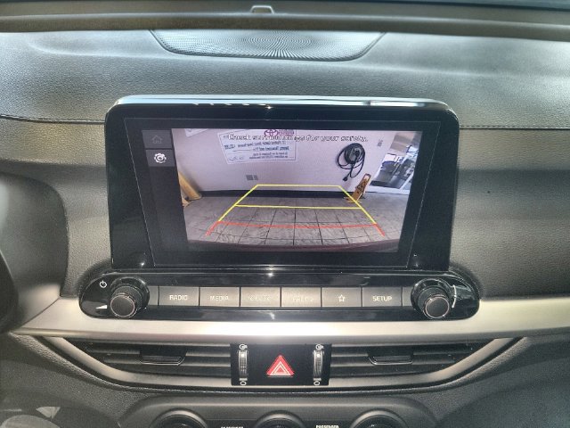Used 2023 Kia Forte LXS w/ LXS Technology Package FWD image 17