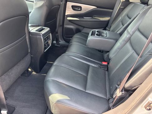 Used 2016 Nissan Murano Platinum w/ Platinum Technology Package FWD image 7