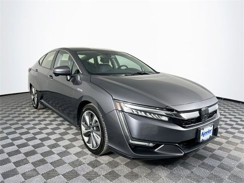 Used 2018 Honda Clarity Touring image 8
