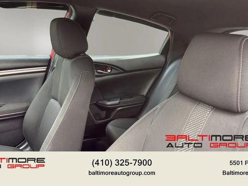 Used 2017 Honda Civic Sport image 12