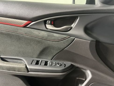 Used 2021 Honda Civic Type R image 12