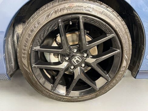 Certified 2025 Honda Civic Sport image 9