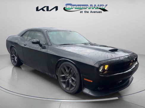 Used 2021 Dodge Challenger R/T w/ Plus Package image 1
