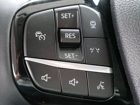 Certified 2023 Ford Escape Platinum AWD/4WD image 20