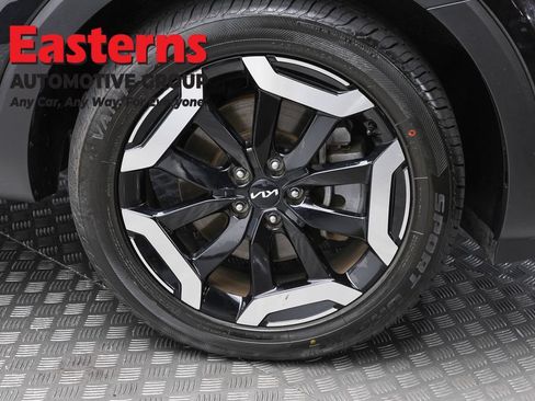Used 2025 Kia Telluride S FWD image 31