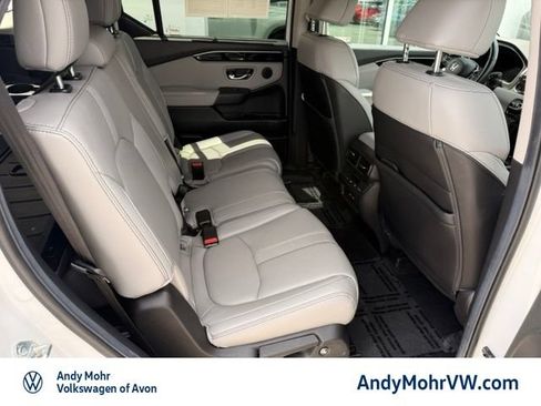 Used 2024 Honda Pilot EX-L image 19